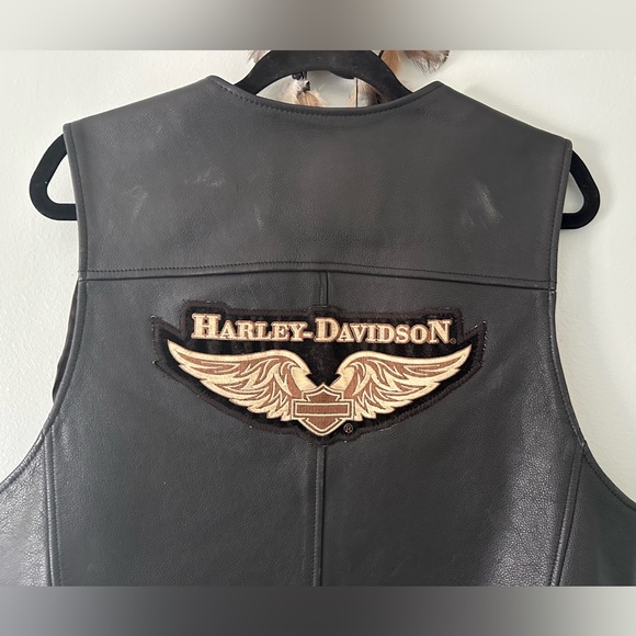 Harley Davidson Motorcycle Size Vest Large Black Genuine Leather Snap Front - Picture 10 of 15
